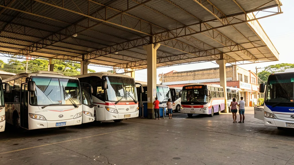 Imagem gerada por IA: Ônibus urbanos estacionados em uma garagem de transporte público em Salvador.